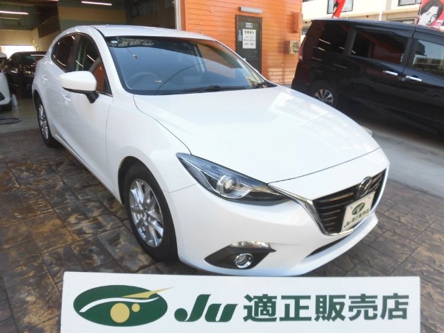 2015 Mazda Axela Sports
