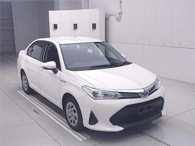 2020 Toyota Axio HV