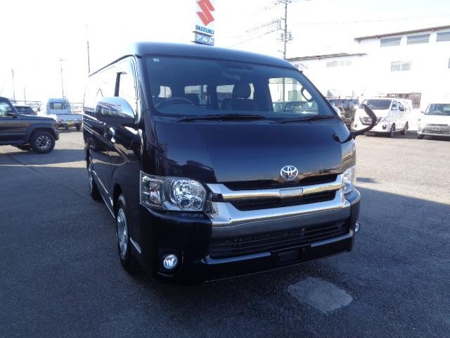 2019 Toyota Hiace V
