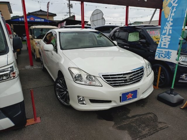 2009 Toyota Crown