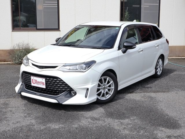 Toyota Fielder HV