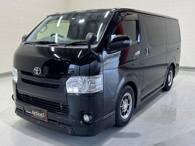 Toyota Hiace V