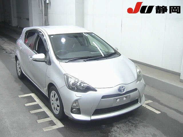2013 Toyota Aqua