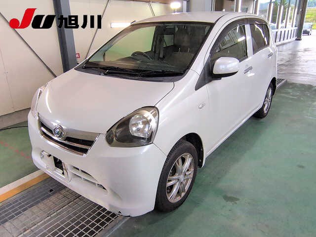 2013 Daihatsu Mira ES