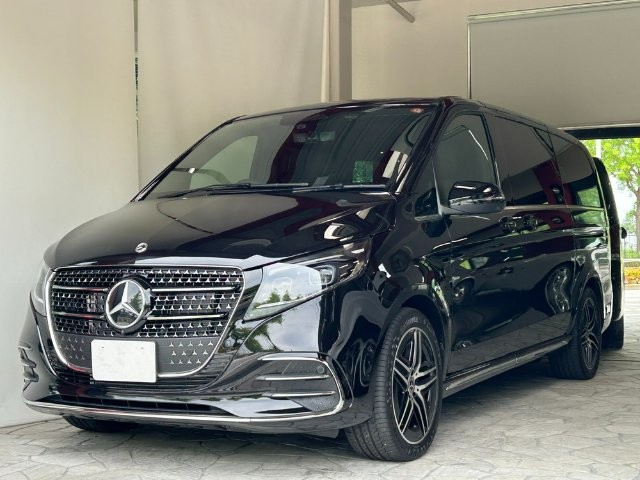 Mercedes-Benz V220D