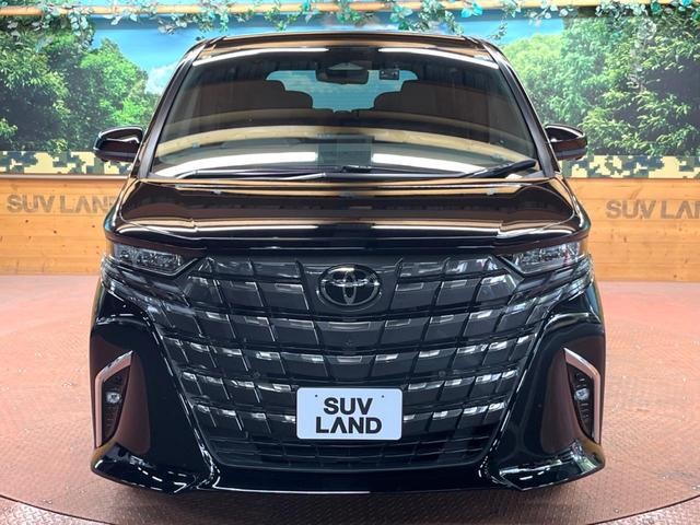 Toyota Alphard HV