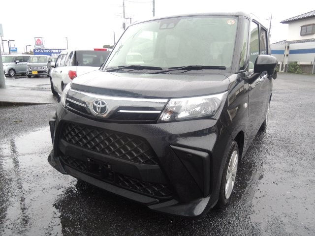 2021 Toyota Roomy
