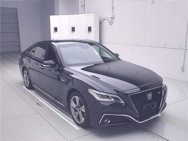 2018 Toyota Crown