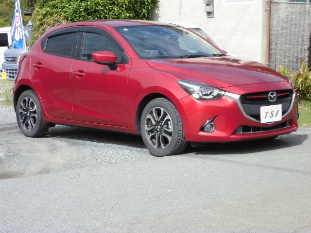 2015 Mazda Demio