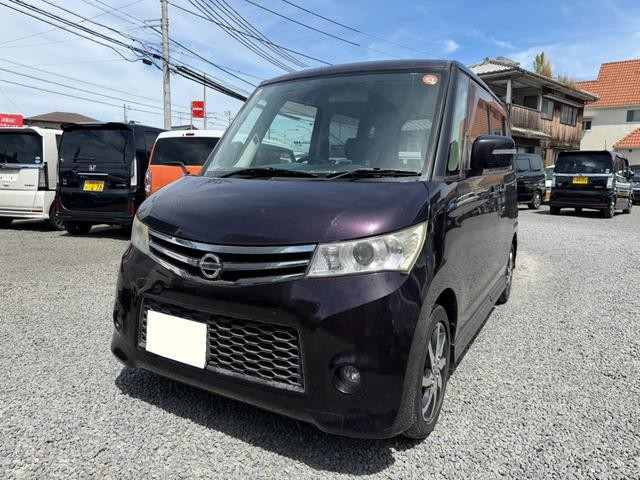 2011 Nissan Roox