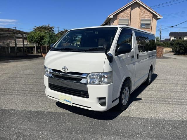 2019 Toyota Hiace V