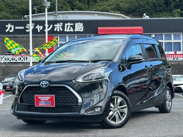 2021 Toyota Sienta HV
