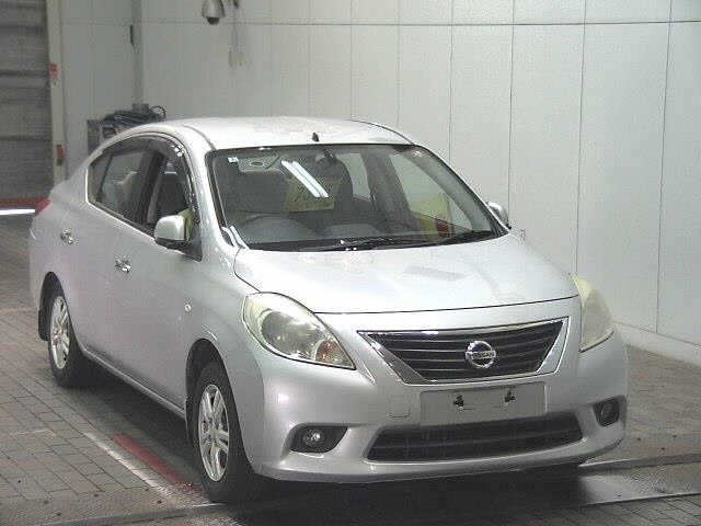 2013 Nissan Latio