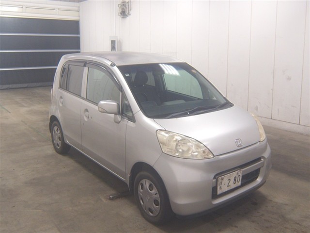 2008 Honda Life