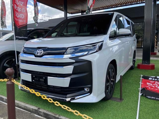 Toyota Noah HV