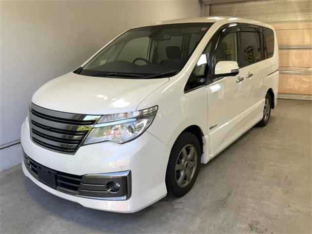 2015 Nissan Serena HV