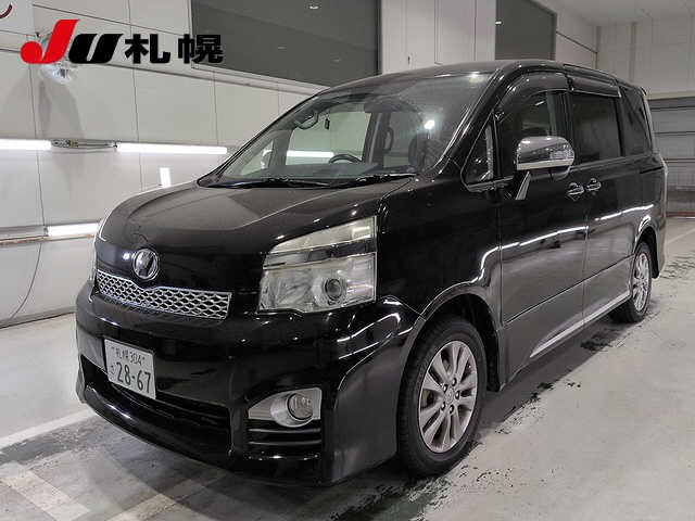2012 Toyota Voxy