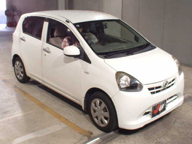 2012 Daihatsu Mira ES