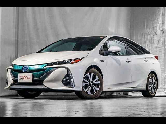 2017 Toyota Prius PHV