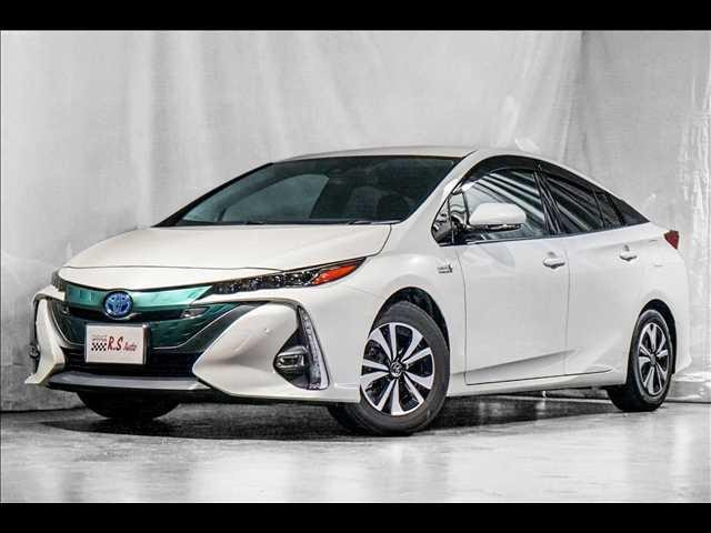 2017 Toyota Prius PHV