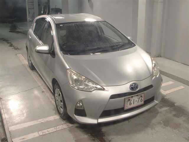 2013 Toyota Aqua