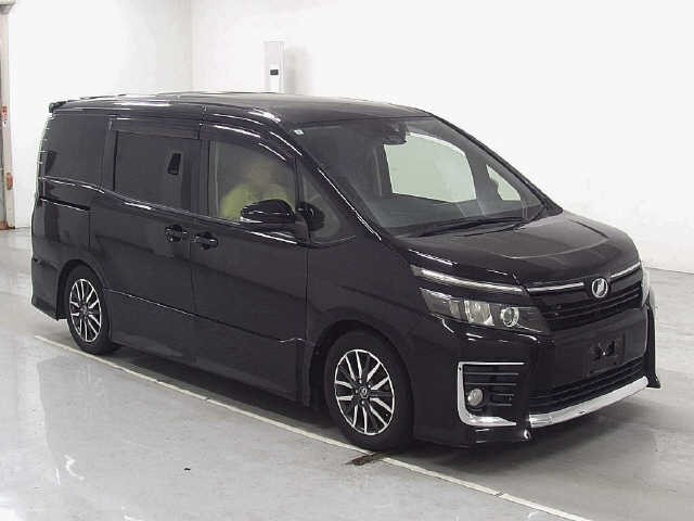2016 Toyota Voxy