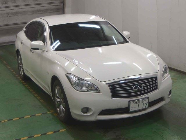 2012 Nissan Fuga