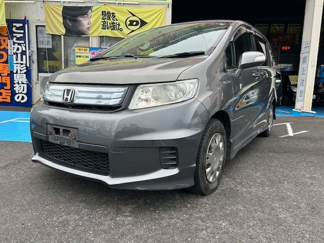 2012 Honda Freed Spike HV