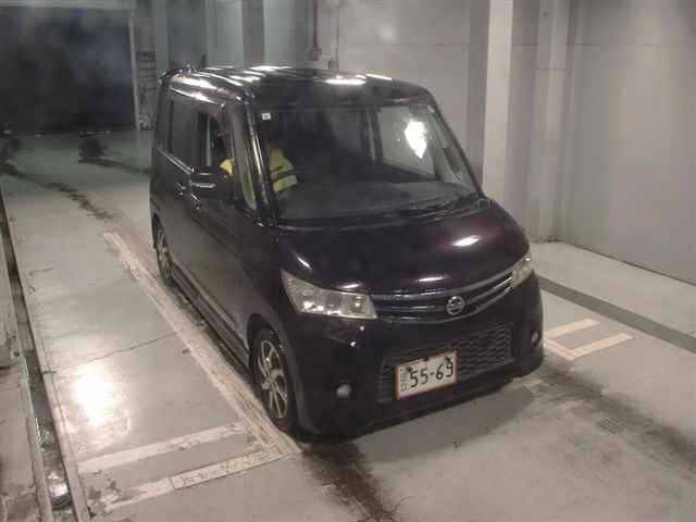 2011 Nissan Roox