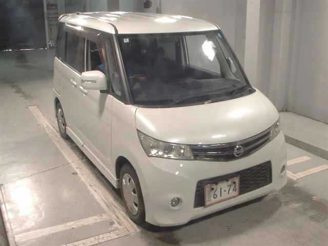 2011 Nissan Roox