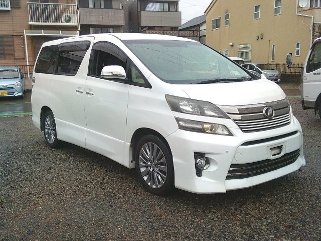 2012 Toyota Vellfire