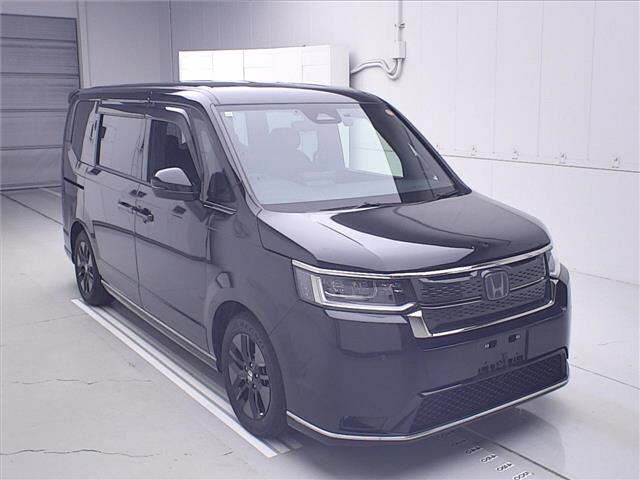 2023 Honda Step Wagon HV