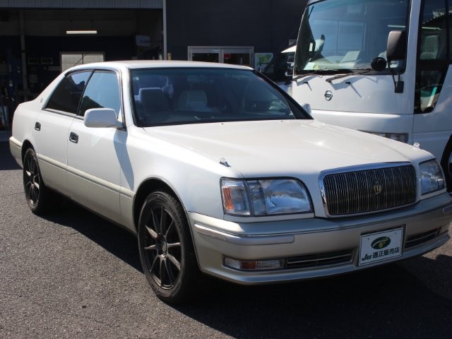 Toyota Crown Majesta