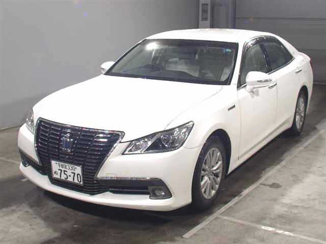 2013 Toyota Crown