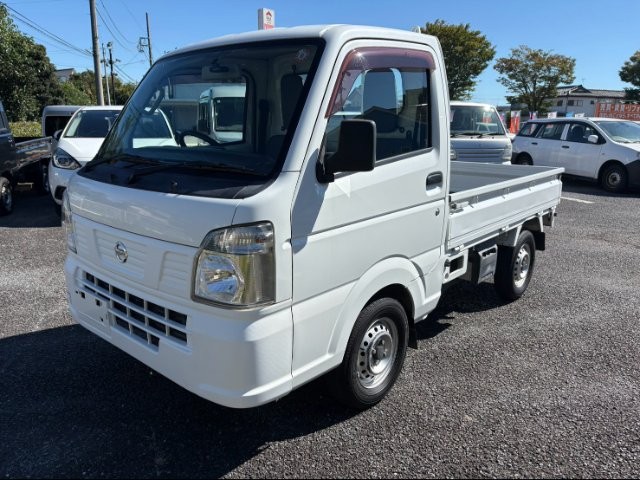 2017 Nissan NT100 Clipper T