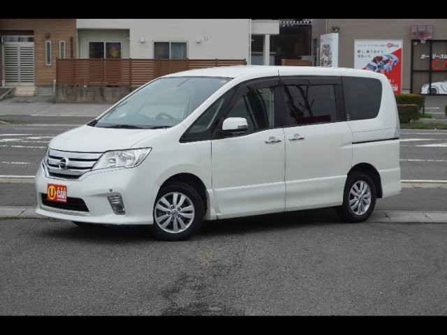 2012 Nissan Serena