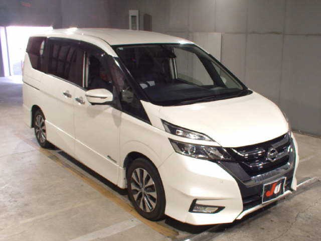 2017 Nissan Serena