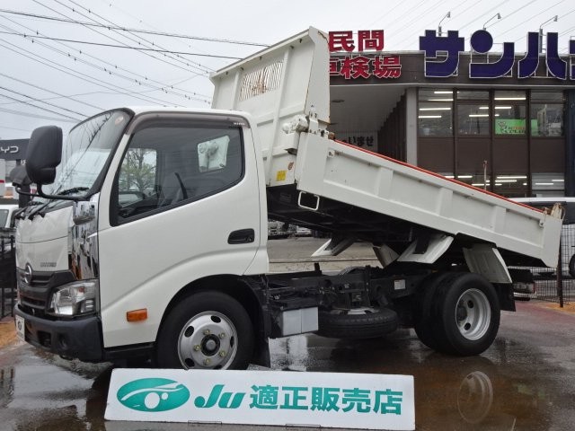 Hino Dutro