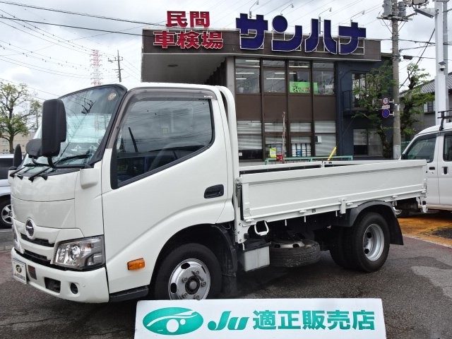 Hino Dutro