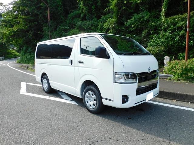 Toyota Hiace V