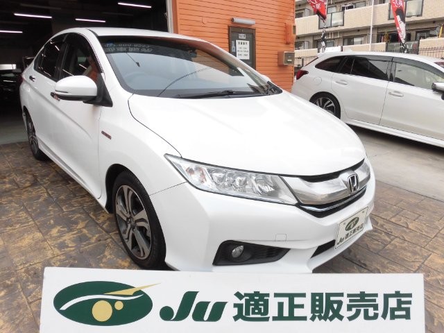 2017 Honda Grace HV