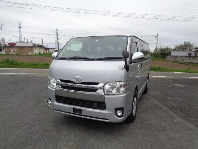 2019 Toyota Hiace V