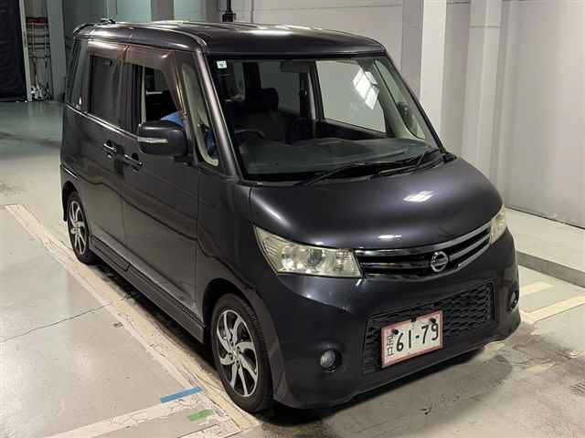 2011 Nissan Roox