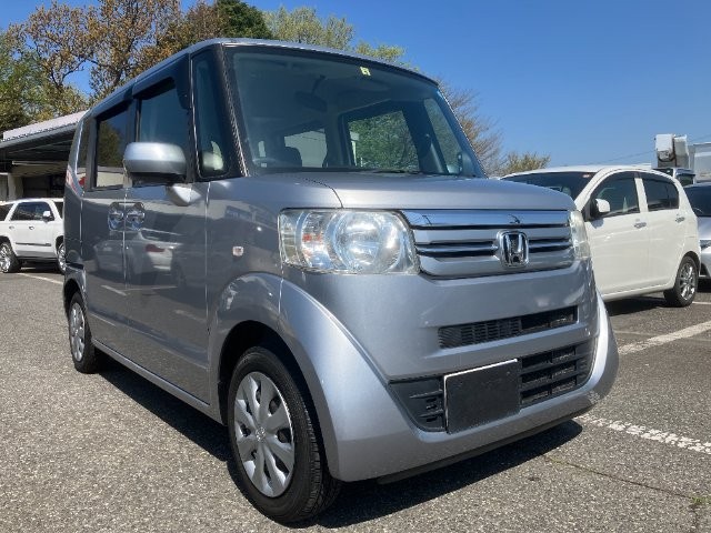 2017 Honda N BOX