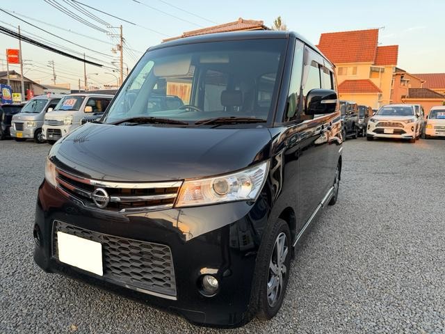 2011 Nissan Roox
