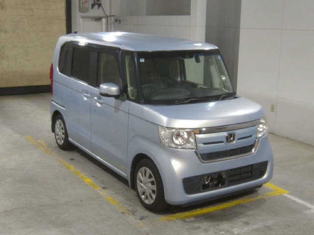 2017 Honda N BOX