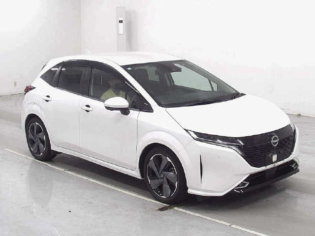 2023 Nissan Aura