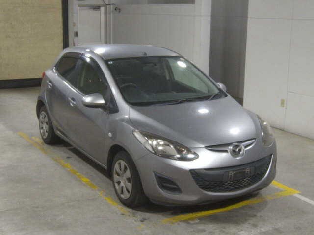 2014 Mazda Demio