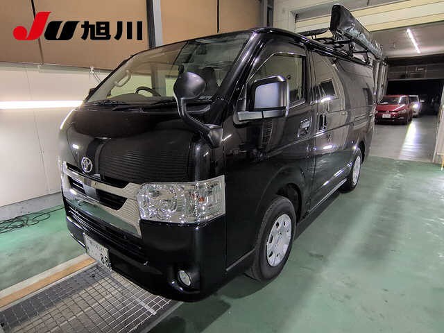 2021 Toyota Hiace V