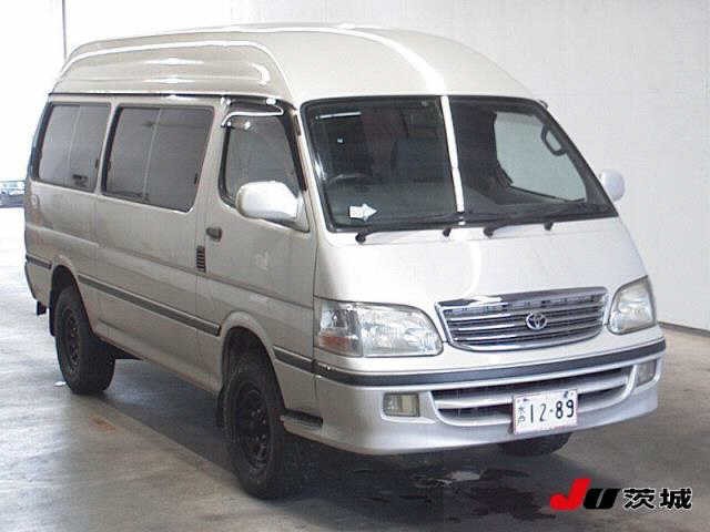 Toyota Hiace V